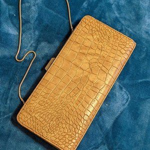 Banana Republic large beige evening clutch w/ stowable chain